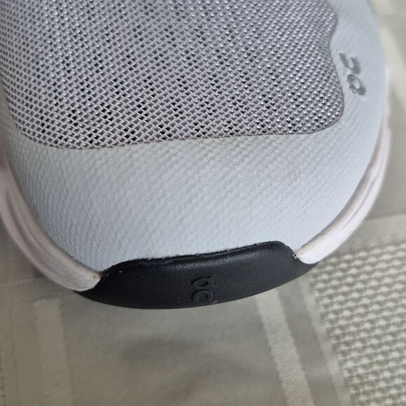 On Running Light Cloudflyer Gray and Mint Sneakers - Picture 6 of 16